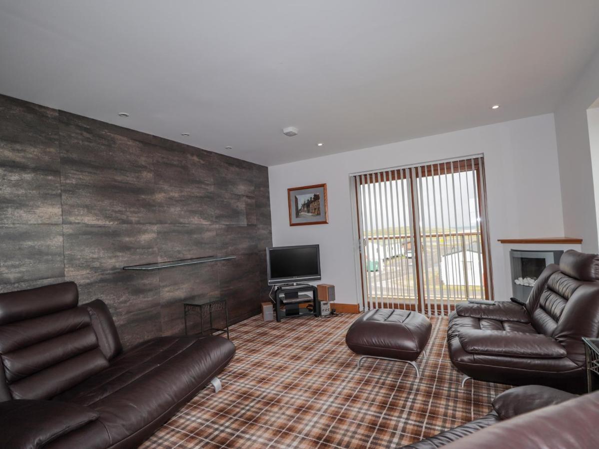 Lossiemouth Bay Cottage Bagian luar foto